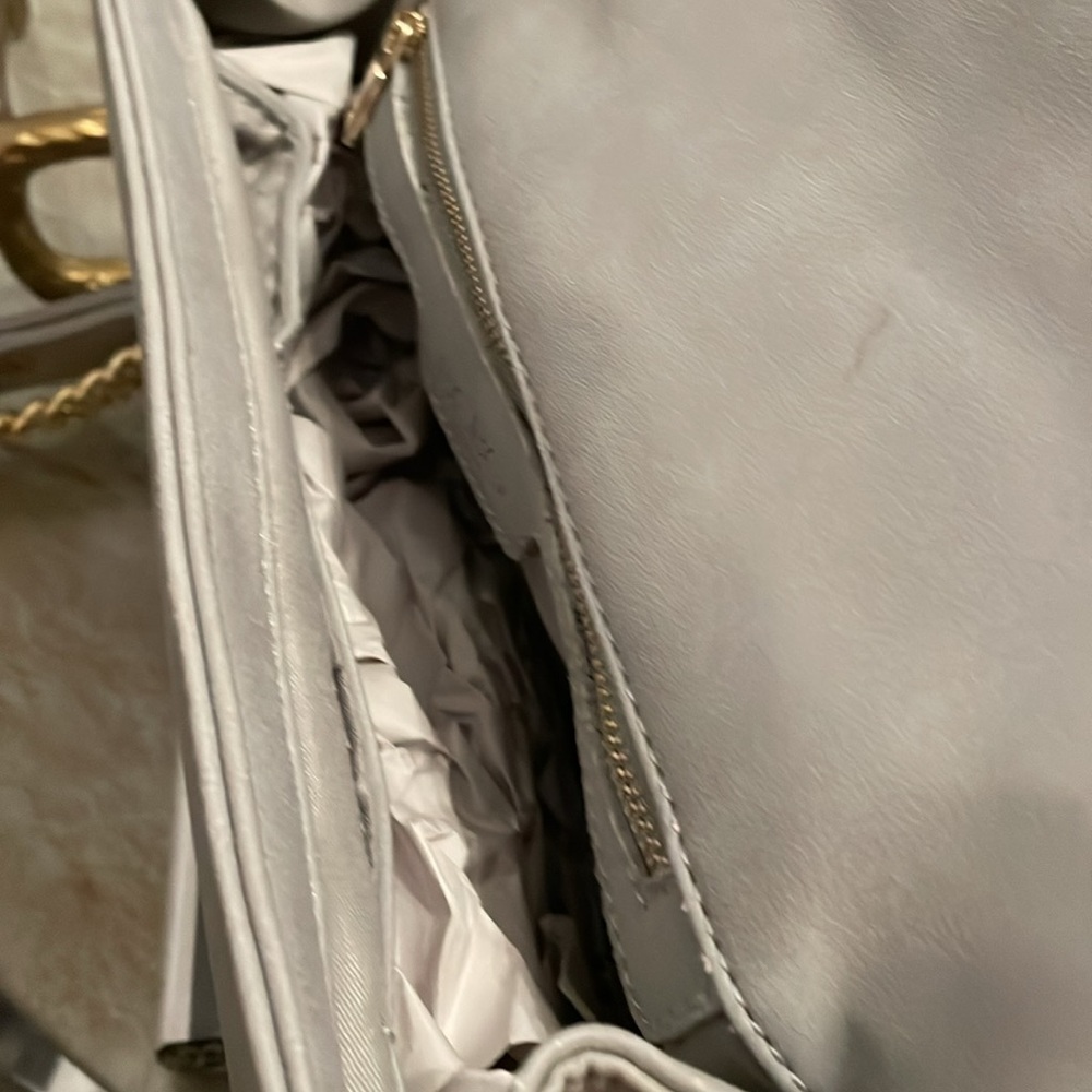 Shoulder Bag - Picture 5 of 6